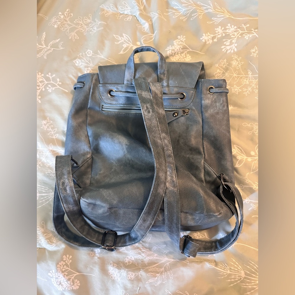 Stylish Slate Blue Drawstring Backpack - image 3